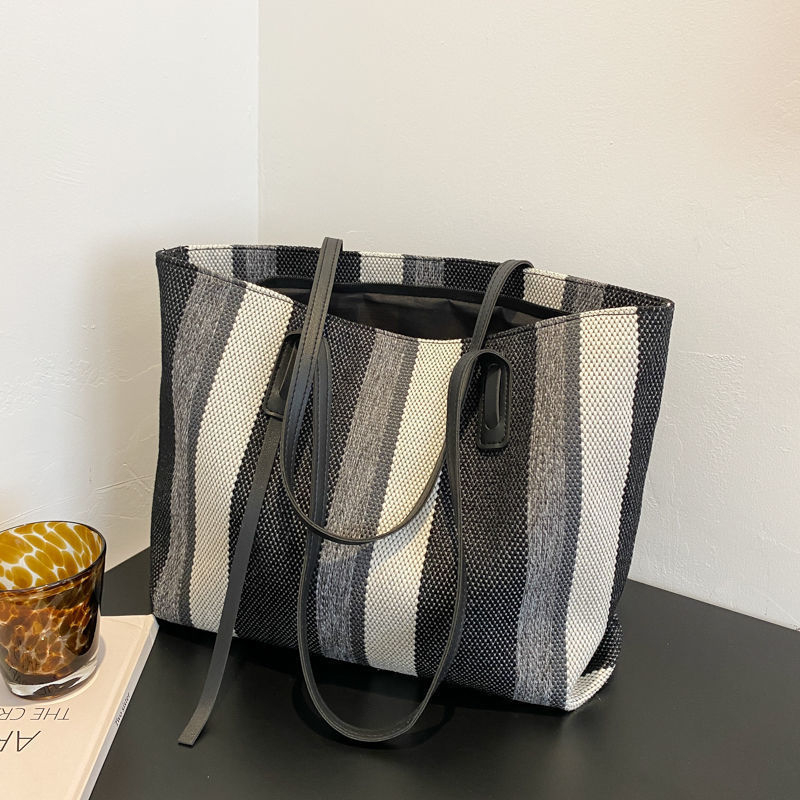 PU tote torba s zatvaračem na zip, platnena podstava, vodoravnog kvadratnog oblika, unutarnja džep