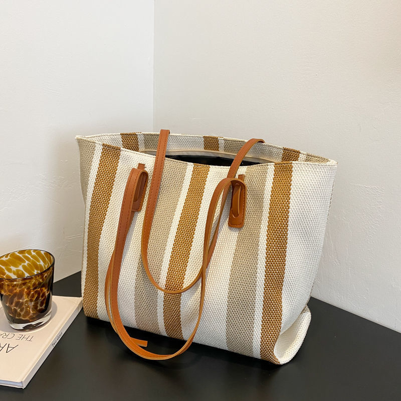 PU tote torba s zatvaračem na zip, platnena podstava, vodoravnog kvadratnog oblika, unutarnja džep