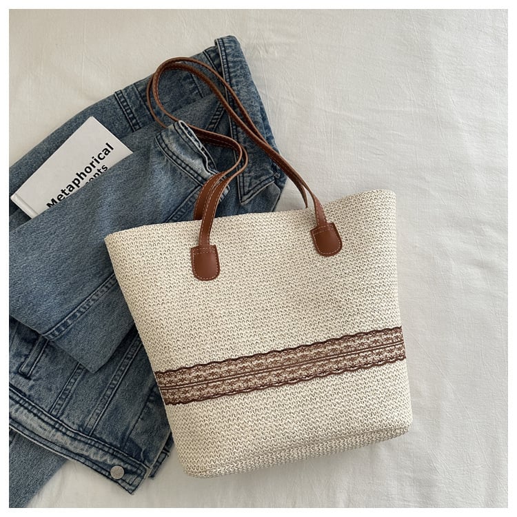 Чанта-кофа от сламена плетка, уличен модерен стил, закопчаване с цип, вътрешен джоб с цип, подплата полиестер