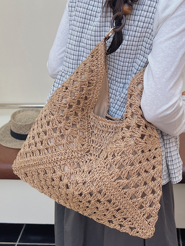 Ženska tote torba od slame, urbani minimalistički stil, magnetska kopča, vodoravni kvadratni oblik, poliester podstava, unutarnji džep sa zatvaračem laminiranim