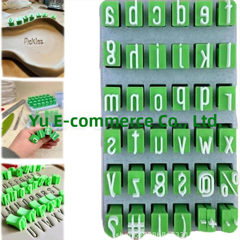Sada razníc z hliny s abecedou – veľké a malé písmená, PLA materiál, vstrekové formovanie, modelové hračky, štvorcový štýl