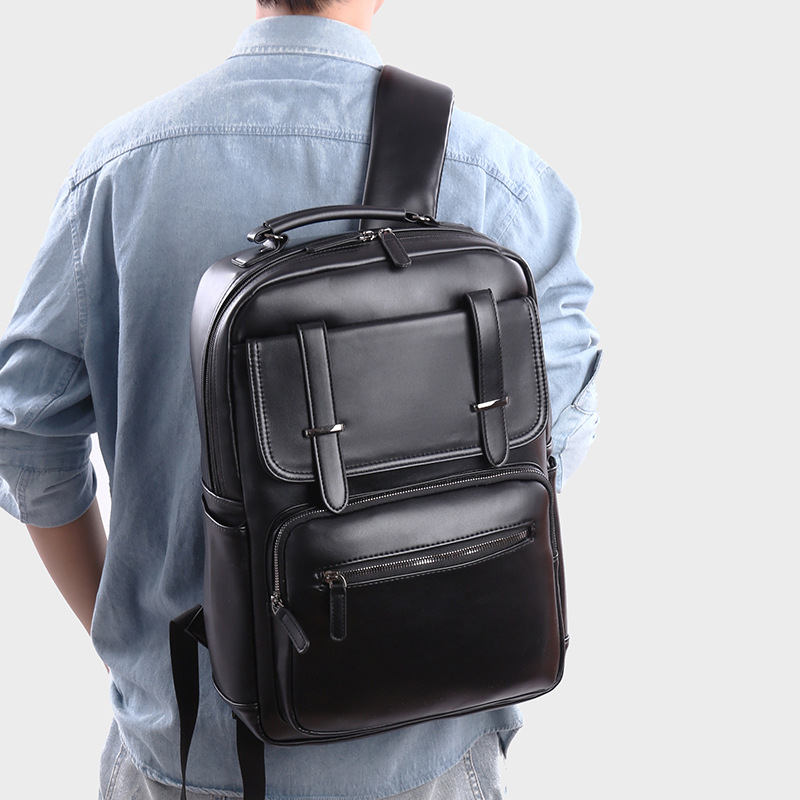 PU meeste äri seljakott, veekindel, mahutavus kuni 20 liitrit, sülearvutiga sobiv, kõverad õlarihmad, polüestri vooder, ühtlane disain