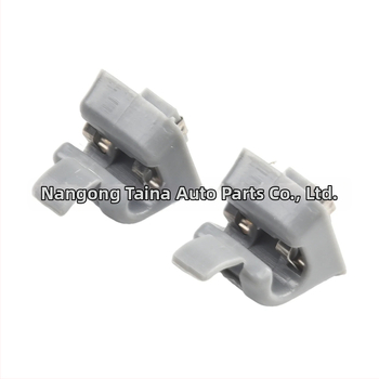 Κούμπωμα στερέωσης για την ηλιοπροστασία Mercedes W123 W124, μάρκα Tyna, μοντέλο 12681000127101 (126-810-00-12-7101), διαθέσιμη παραμετροποίηση