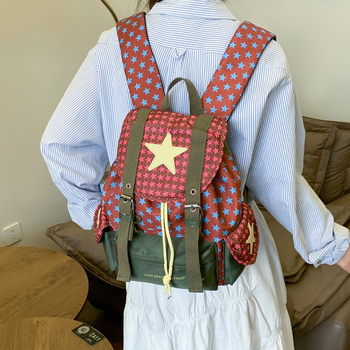 Σακίδιο με σχέδιο αστεριών, νάιλον υλικό, αδιάβροχο, χωρητικότητα κάτω από 20L, καμπύλο λουρί ώμου