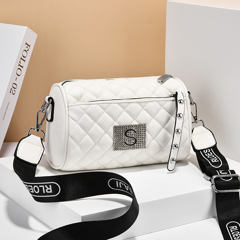 PU kožna ženska torbica za rameni, stil jastuka, horizontalno kvadratnog oblika, zatvaranje na zip, unutarnja džep sa zipom