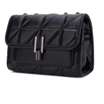 Crossbody torba s lancem – PVC, horizontalni kvadratni oblik, zaključavanje, pretinac za mobitel, Proljeće 2024