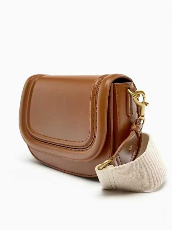 Geantă Saddle pentru femei | PU Piele, Închidere cu Capac, Curele de Umar duble, Compartiment pentru Telefon, Căptușeală din Poliester