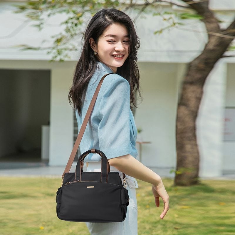 Ženska platnena torba, velika kapaciteta, crossbody stil, zatvarač, poliester podstava, ljeto 2025