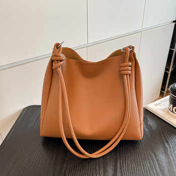 Geantă de umăr pentru femei, stil street fashion, PU, formă orizontală pătrată, închidere magnetică