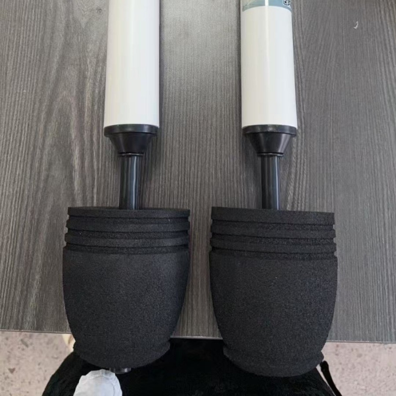 Tualeto siurbimo įrankis – Fine rock, PVC, 60 vnt., išleistas 2017 m.