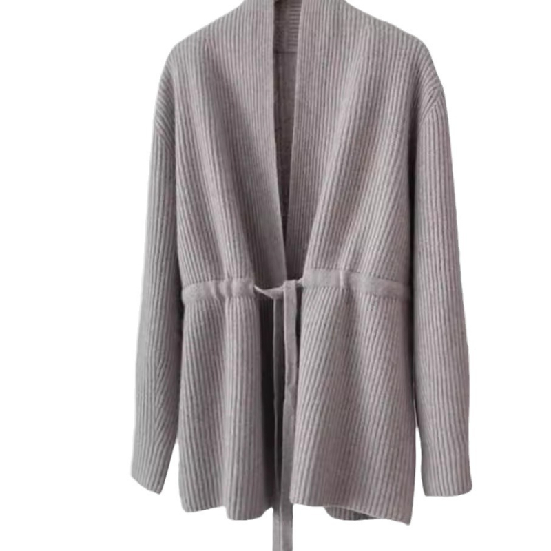 Vuneni pleteni kardigan s V-izrezom, vezanjem sprijeda, debeli materijal, dugi rukavi, srednje duljine