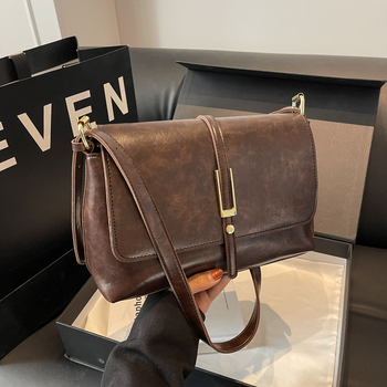 PU ženska torbica u urbanom minimalističkom stilu, mala kvadratna torba za rame, horizontalnog oblika, s džepom na zip, poliester podstava