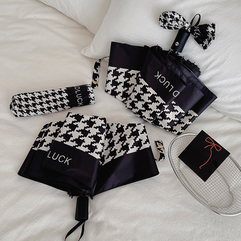 Houndstooth rašto skėtis, trijų dalių, UV apsauga UPF virš 50, automatinis atidarymas, 8 pluošto rėmas