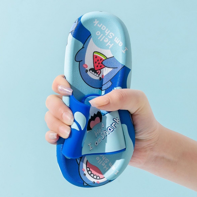 Детски джапанки за лято, акулен принт, PVC горна част и подметка, нескользящи, за деца 1–3 години