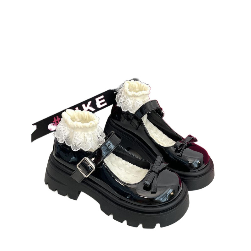 Női Mary Jane cipő vastag talppal — PU felsőrész, kerek orr, középmagas sarok 3–5 cm, vastag talp, egy vonalú csattal zárás