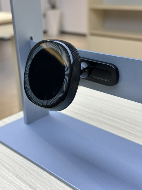 Телефонна стойка с магнитна основа, алуминиева сплав, преносима за открито, универсална за монтаж върху автомобилна козирка