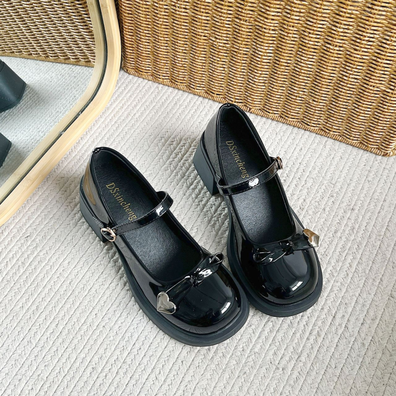 Παπούτσια Mary Jane – Γαλλικό Ρετρό Στυλ, Στρογγυλή Μύτη (PU επάνω μέρος; Μεσαίο ύψος τακουνιού 3–5 εκ; Καουτσούκ σόλα; Εσωτερικό τεχνητό δέρμα)