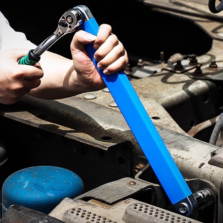 Višenamjenski produžni ključ s mehanizmom račnice, nagnuti dizajn, dvostruka namjena