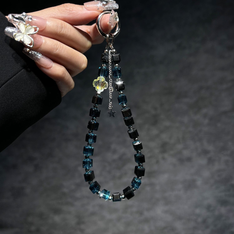 Popruh na mobilný telefón s geometrickým keramickým príveskom, nylonovou šnúrou, plastovou sponou – unisex