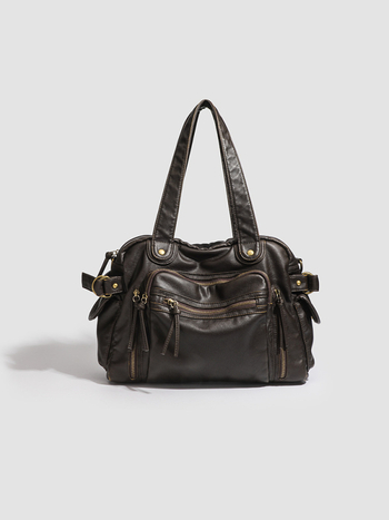 PU anyagú utazótáska vállon, cipzáras záródás, függőleges négyzet alakú, belső cipzáras zseb, Poliészter bélés