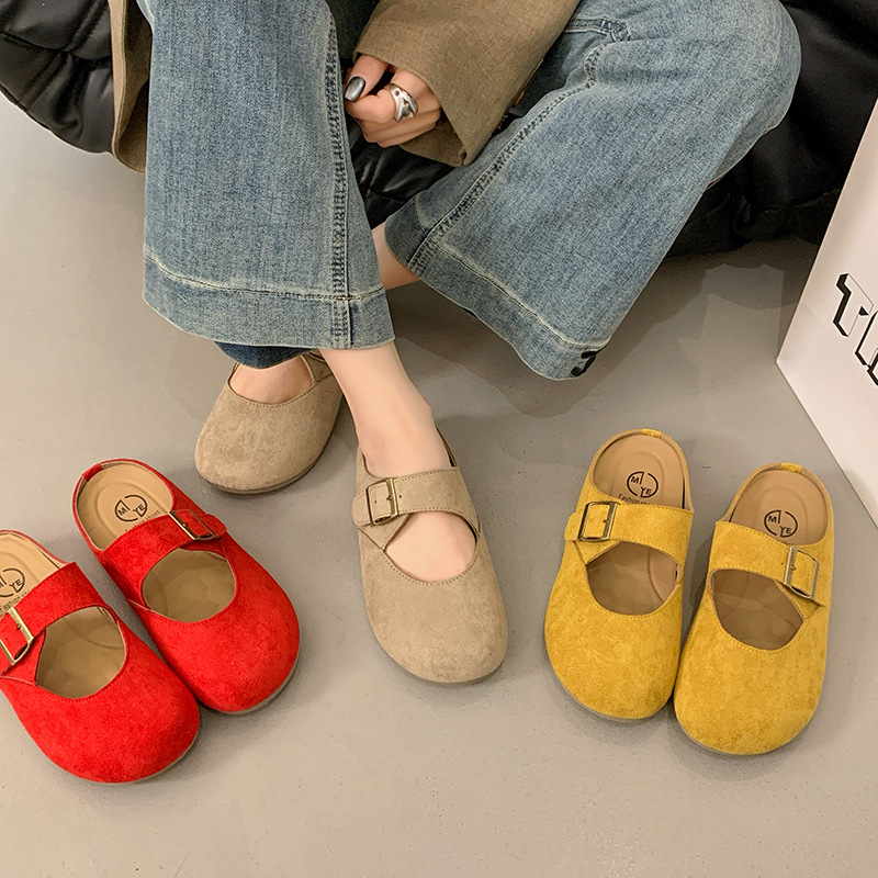 Moterų mūlės su aukščio padidinimu, lengvos, retro stiliaus, uždara nosis, slip-on, viršus iš dirbtinės odos, gumos padukas, PU įdėklas, 0–3 cm pakilimas, injekcinė formavimo konstrukcija