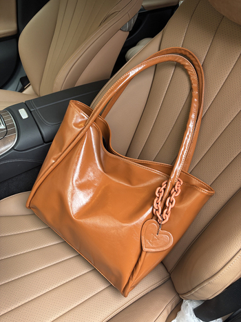 Mekana PU kožna tote torba s velikim kapacitetom, ležerni stil putovanja, oblik torbe za kupovinu, otvoreni vrh, poliester podstava, džep za mobitel