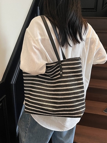 Pletena slamena torbica za rame s horizontalnim kvadratnim oblikom — zatvarač, podstava poliester, džep za mobitel