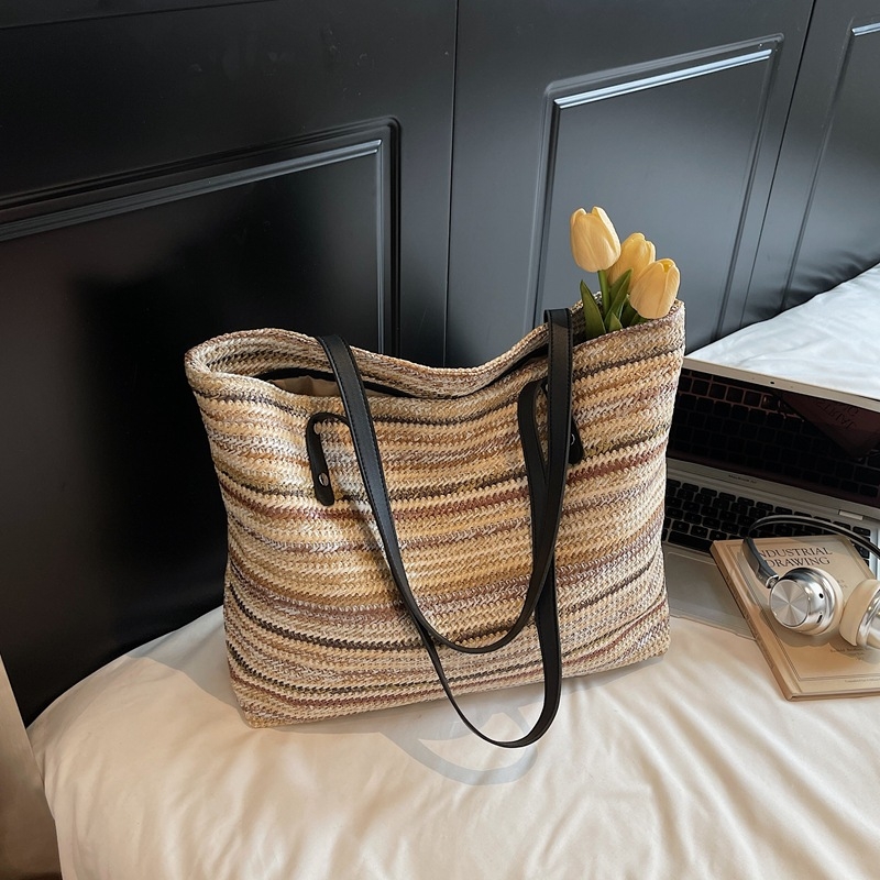 Pletena slamena torbica za rame s horizontalnim kvadratnim oblikom — zatvarač, podstava poliester, džep za mobitel