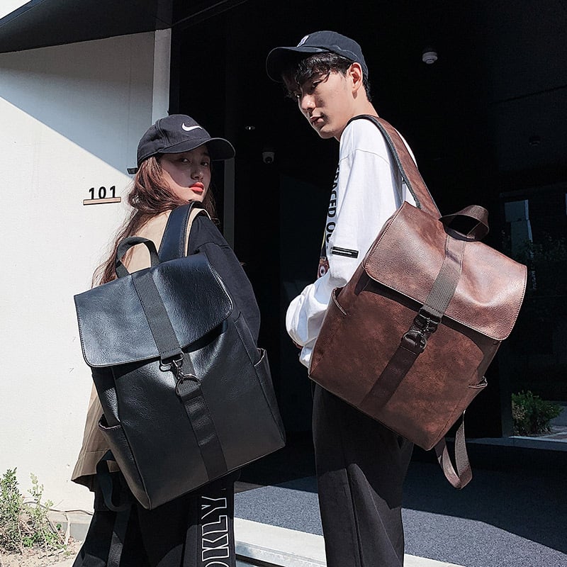 Rucsac pentru drumeții în aer liber - piele PU, capacitate 20-35L, închidere cu fermoar, bretele duble, exterior tridimensional