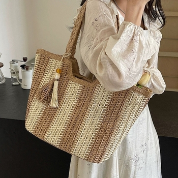 PU tote torba s pletenom teksturom, zatvarač, podstava od najlona, uspravni kvadratni oblik, dvostruke naramenice