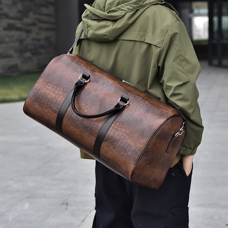 Crossbody putna torba - vodootporna, PU materijal, podstava od poliester, gradski minimalistički stil