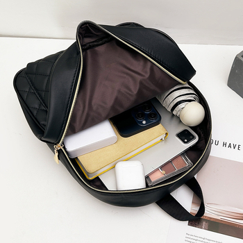 Ženski PVC ruksak, ljeto 2024, rombo quilt dizajn, zatvaranje na zip, poliester podstava