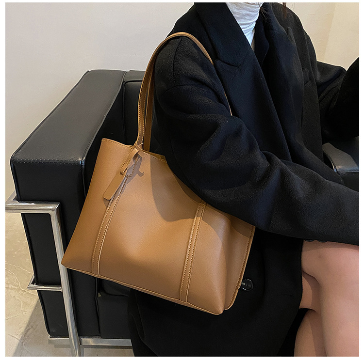 Ženska tote torba – gradski jednostavan stil, vertikalan kvadratni oblik, jesen 2024, laminirani unutarnji džep sa zipom, magnetsko zaključavanje