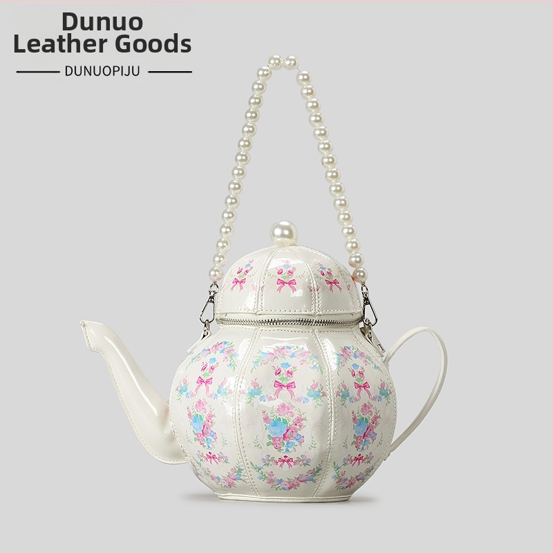 Bucket bag от PU, цип за затваряне, полиестерна подплата, вътрешен джоб за мобилен телефон