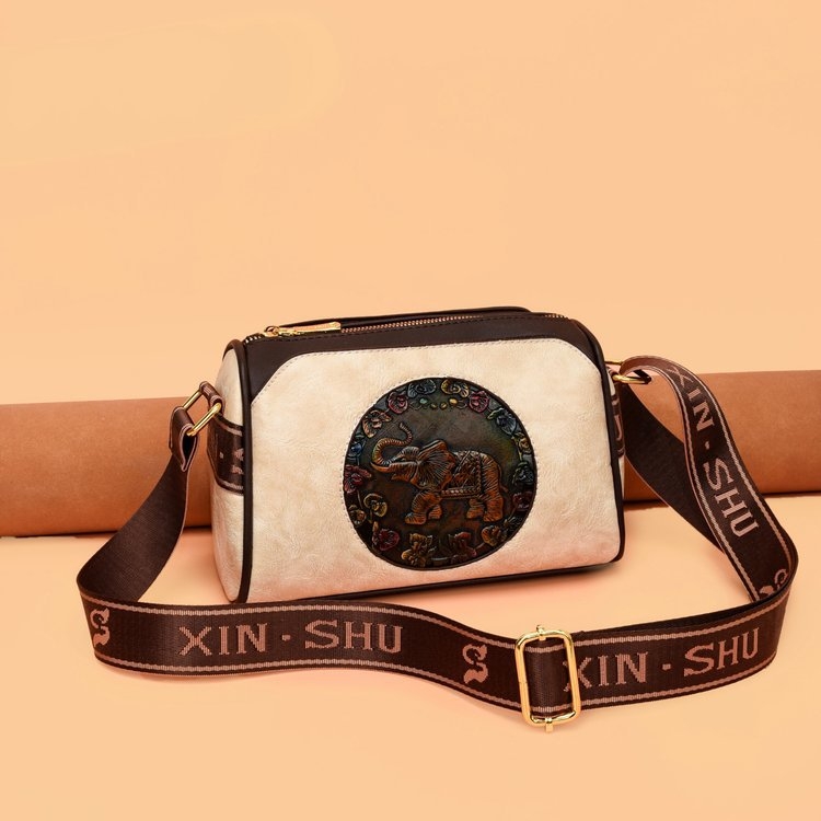 Torba za rame u obliku jastuka - PU, zatvarač, podstava od poliestera, jedna naramenica, proljeće 2025