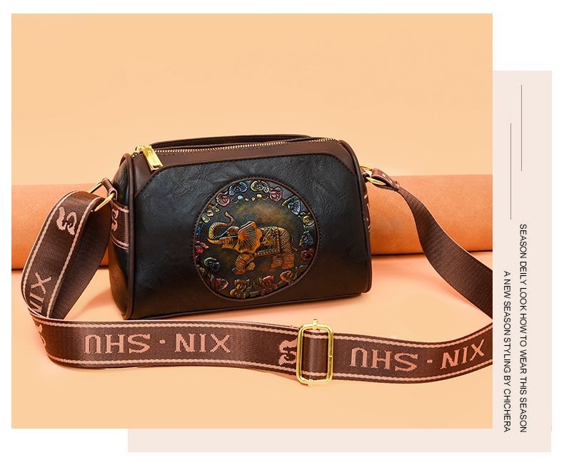 Torba za rame u obliku jastuka - PU, zatvarač, podstava od poliestera, jedna naramenica, proljeće 2025