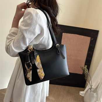 Crossbody Tote torba od PU, horizontalnog kvadratnog oblika, zatvaranje sa zatvaračem, unutarnji tajni džep sa zatvaračem