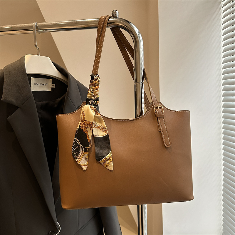 Crossbody Tote torba od PU, horizontalnog kvadratnog oblika, zatvaranje sa zatvaračem, unutarnji tajni džep sa zatvaračem