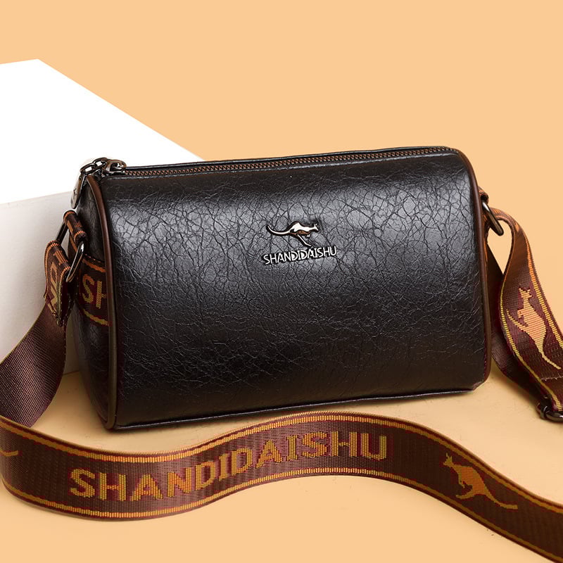 PU materijala crossbody torbica, vodoravni kvadratni oblik, zatvaranje na zip, unutarnji džepovi: džep sa zipom i džep za telefon, trodimenzionalni dizajn