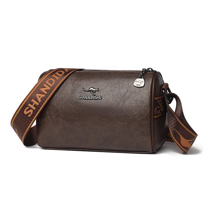 PU materijala crossbody torbica, vodoravni kvadratni oblik, zatvaranje na zip, unutarnji džepovi: džep sa zipom i džep za telefon, trodimenzionalni dizajn