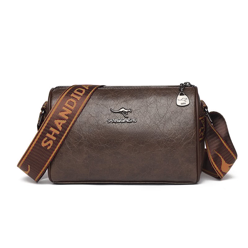 PU materijala crossbody torbica, vodoravni kvadratni oblik, zatvaranje na zip, unutarnji džepovi: džep sa zipom i džep za telefon, trodimenzionalni dizajn