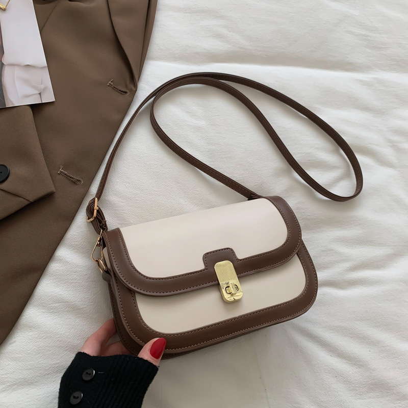 Moteriška PU kvadratinė rankinė su užraktu, su vienu peties dirželiu, horizontalaus formato