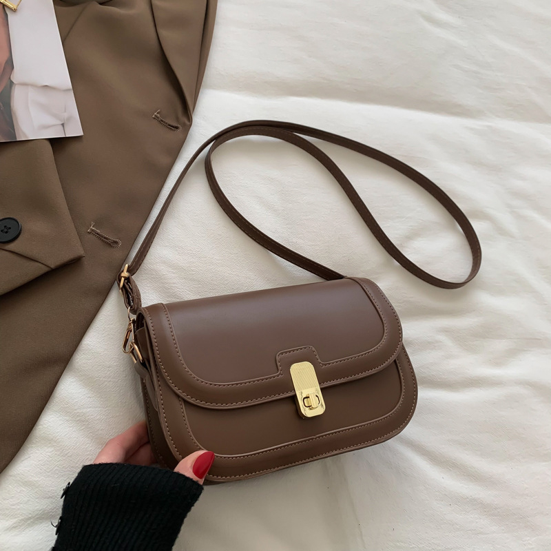 Moteriška PU kvadratinė rankinė su užraktu, su vienu peties dirželiu, horizontalaus formato