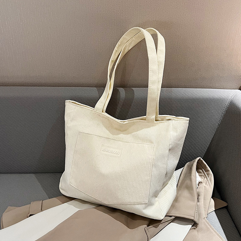 Corduroy tote torba, ulični stil, horizontalni kvadratni oblik, magnetska kopča