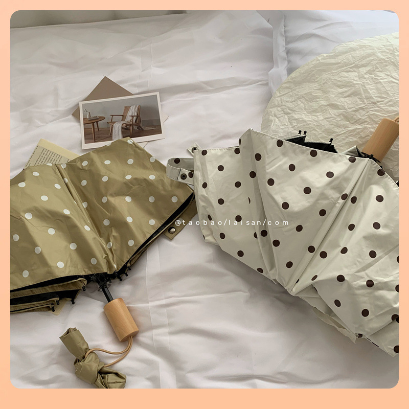 Sulankstomas moterų saulės skėtis su taškuotu raštu, UV apsauga, audinys: TPE, danga: Vinyl, svoris 350 g, pakuotės tūris 0,025 m³