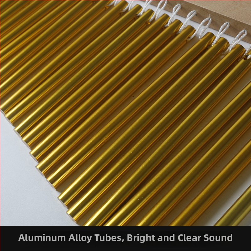 Дървени ветрови звънчета: комплект с 25-тона и 36-тона звънчета, дървено звуково дърво със скоба и 20 звънчета в ред; подходящо за възраст 7–14 години.