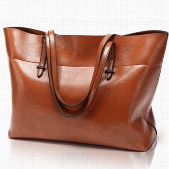 Velika ženska torba u stilu lokomotive, PU materijal, vertikalni kvadratni oblik, zatvaranje zipom, poliester podstava, unutarnji džepovi za telefon i ID karticu