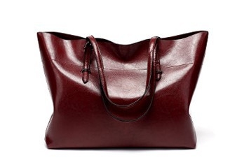 Velika ženska torba u stilu lokomotive, PU materijal, vertikalni kvadratni oblik, zatvaranje zipom, poliester podstava, unutarnji džepovi za telefon i ID karticu