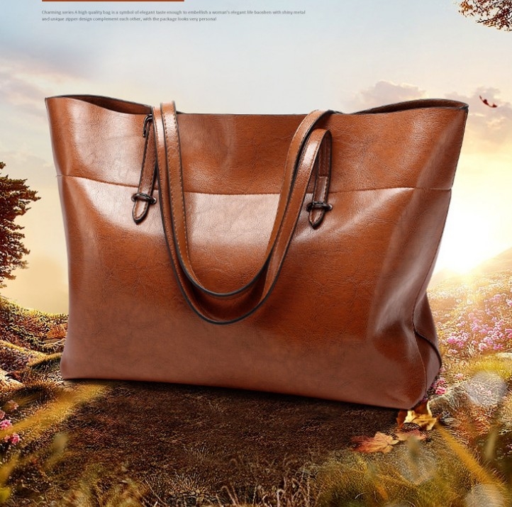 Velika ženska torba u stilu lokomotive, PU materijal, vertikalni kvadratni oblik, zatvaranje zipom, poliester podstava, unutarnji džepovi za telefon i ID karticu