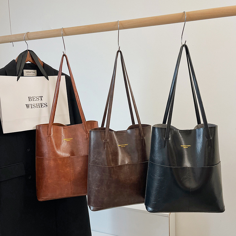 Γυναικεία Τσάντα Tote με αστικό μινιμαλισμό, PU υλικό, σχήματος κάδου, μαγνητικό κούμπωμα (PU, Tote bag, bucket-type, magnetic buckle, urban minimalist design)